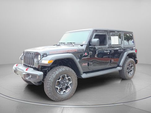 Used 2023 Jeep Wrangler Unlimited Rubicon w/ Cold Weather Group image 2