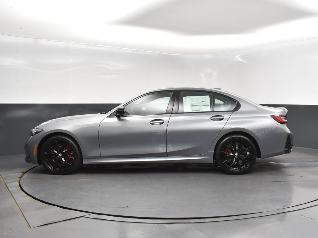 Used 2026 BMW 330i Sedan w/ M Sport Package RWD image 4
