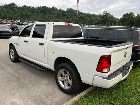 Used 2017 RAM 1500 Express AWD/4WD image 3