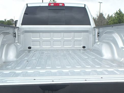 Used 2026 RAM 2500 Laramie AWD/4WD image 19