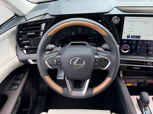Used 2026 Lexus RX 350 AWD image 14