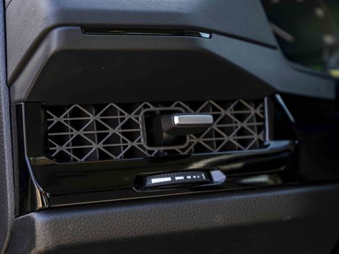 Used 2024 Honda Accord EX-L image 40