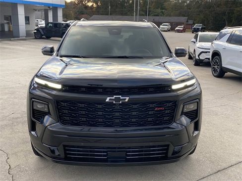 New 2025 Chevrolet Traverse RS w/ LPO, Floor Liner Package image 9