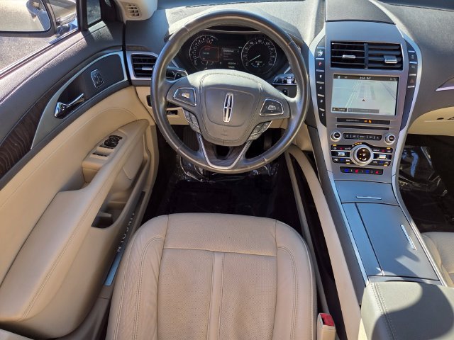 Used 2017 Lincoln MKZ Reserve FWD image 13