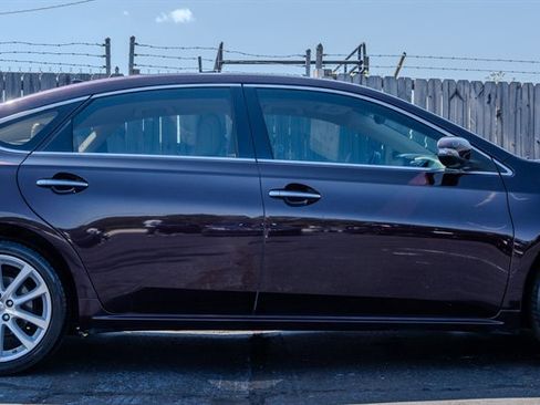 Used 2013 Toyota Avalon Limited image 6