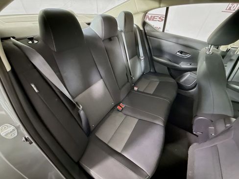 Used 2021 Nissan Sentra SV image 28