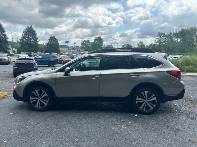 Used 2019 Subaru Outback 2.5i Limited w/ Protection Package #1 AWD/4WD image 6