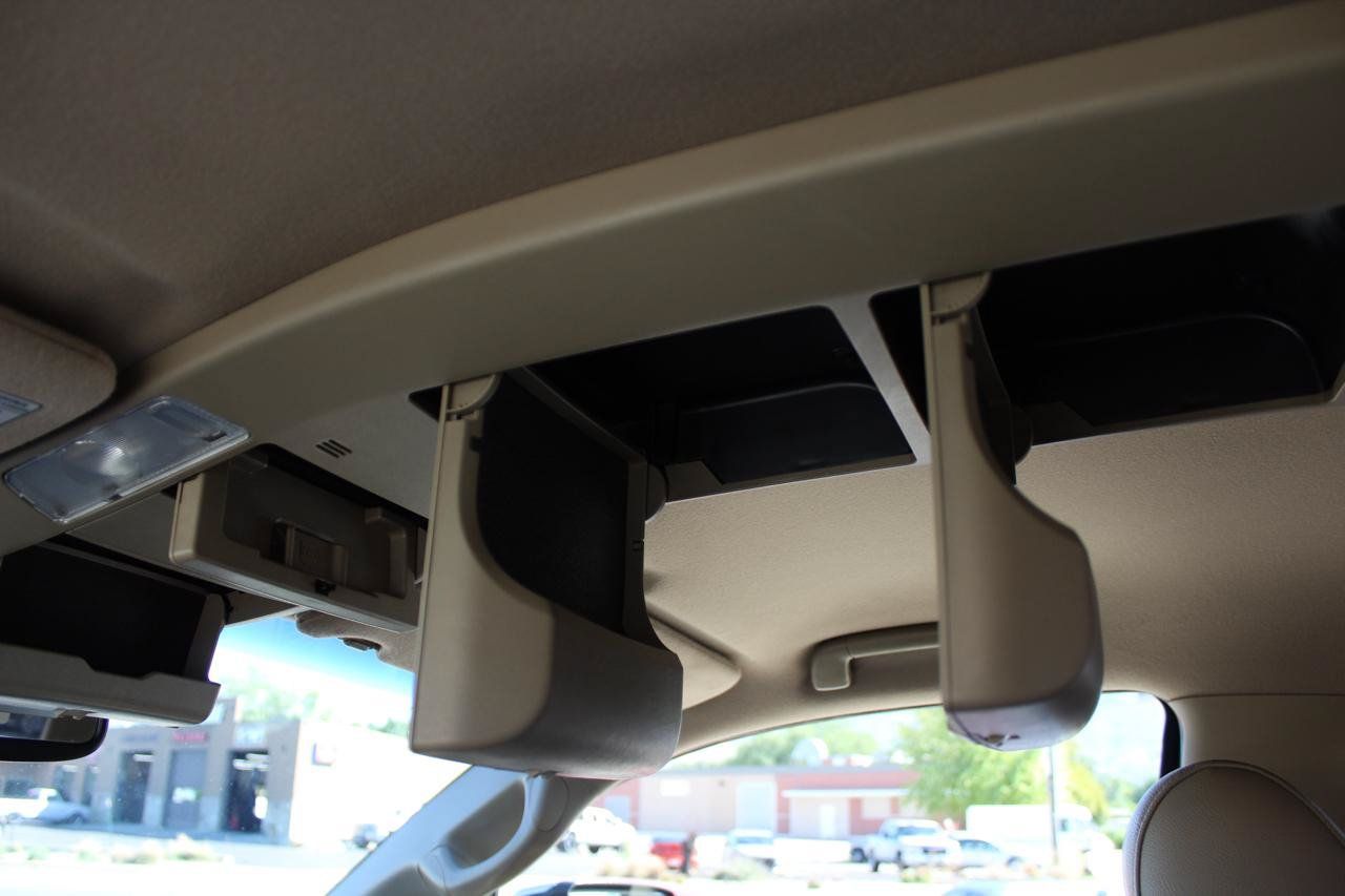 Used 2007 Toyota Tundra Limited w/ Preferred Accessory Pkg AWD/4WD image 19