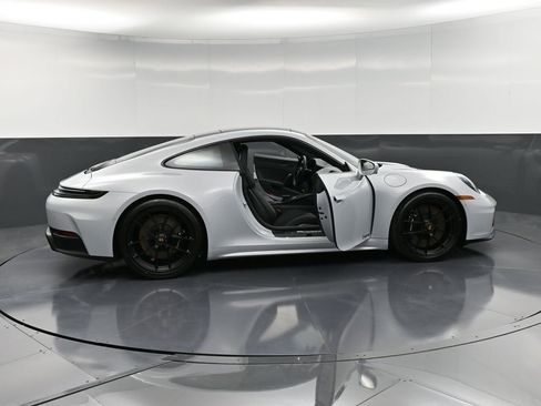 New 2026 Porsche 911 Carrera GTS RWD image 35
