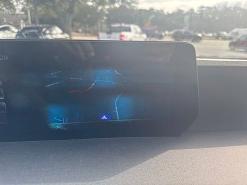 Used 2025 Ford Expedition Active image 18