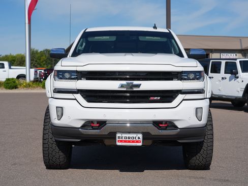 Used 2017 Chevrolet Silverado 1500 LTZ Z71 w/ LTZ Plus Package AWD/4WD image 8