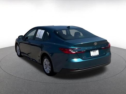 Used 2026 Toyota Camry LE FWD image 11