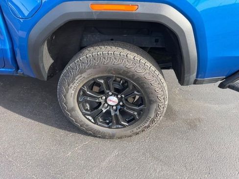 Used 2023 GMC Canyon Elevation w/ Convenience Package image 8