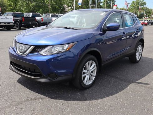 Used 2018 Nissan Rogue Sport FWD image 30