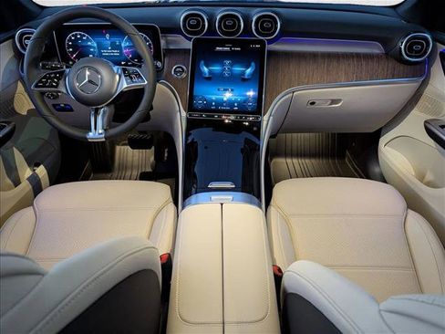 Certified 2026 Mercedes-Benz GLC 300 image 14