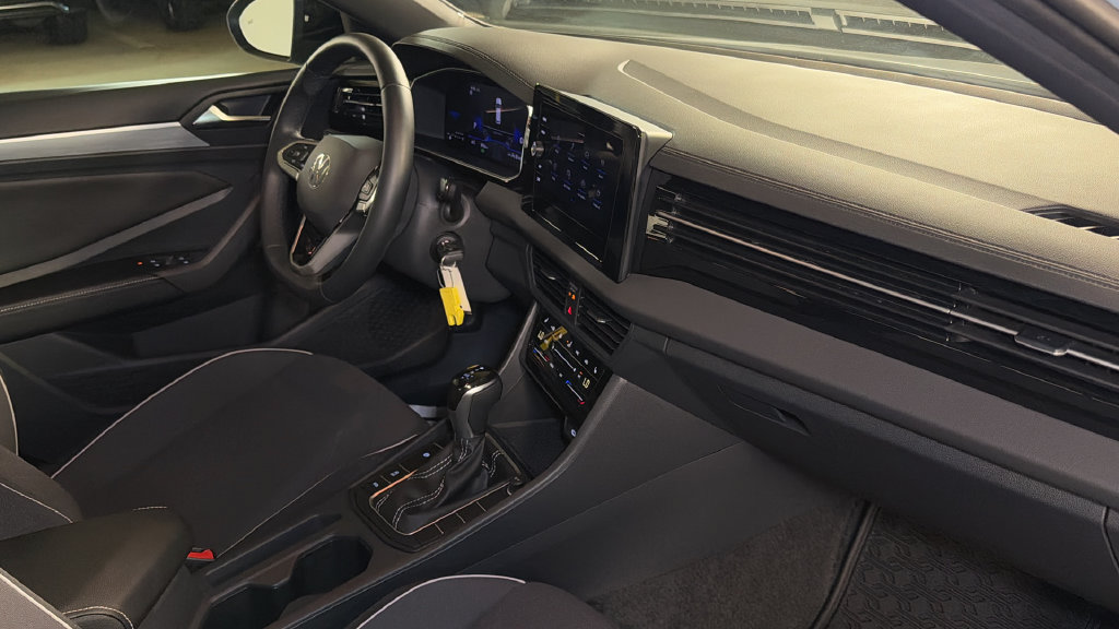 Certified 2026 Volkswagen Jetta Sport FWD image 8