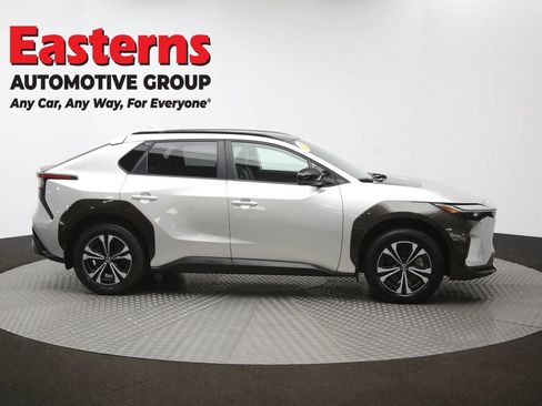 Used 2023 Toyota bZ4X XLE w/ Weather Package image 46