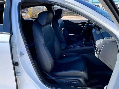 Used 2024 Honda Accord Sport image 8