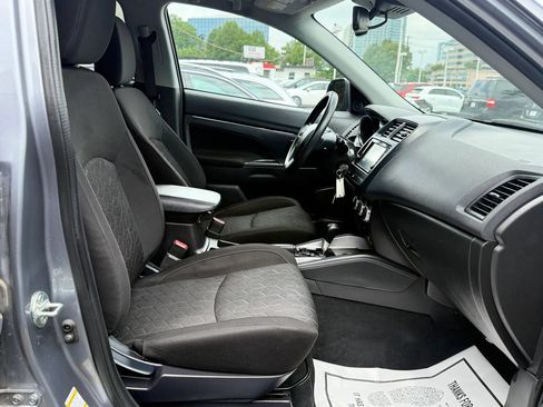 Used 2023 Mitsubishi Outlander Sport ES AWD/4WD image 29