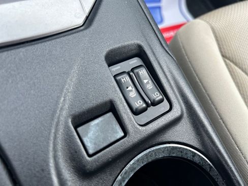 Used 2019 Subaru Impreza 2.0i Premium image 29