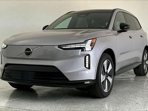 New 2026 Volvo EX90 Plus image 2