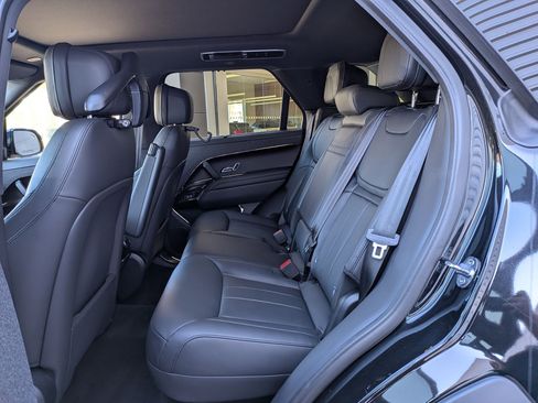Used 2025 Land Rover Range Rover Sport Dynamic SE image 27