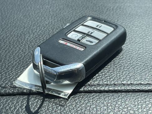Used 2021 Honda Pilot Special Edition image 10