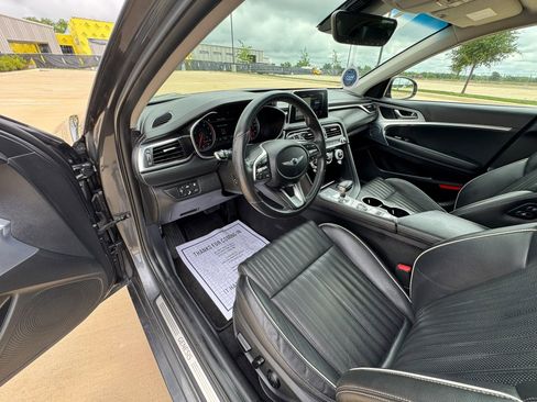 Used 2020 Genesis G70 2.0T w/ Elite Package RWD image 22