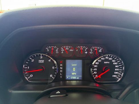 Used 2018 Chevrolet Silverado 2500 W/T w/ Snow Plow Prep Package image 23