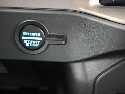 New 2025 Ford Bronco Outer Banks image 13