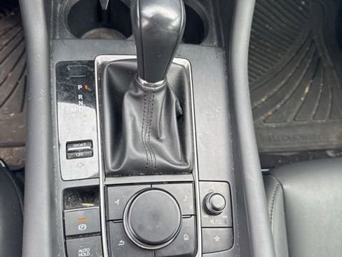 Used 2020 MAZDA MAZDA3 AWD Sedan w/ Select Package image 4