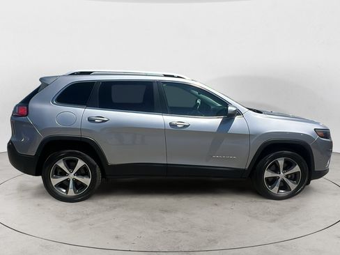 Used 2019 Jeep Cherokee Limited w/ Luxury Group AWD/4WD image 7
