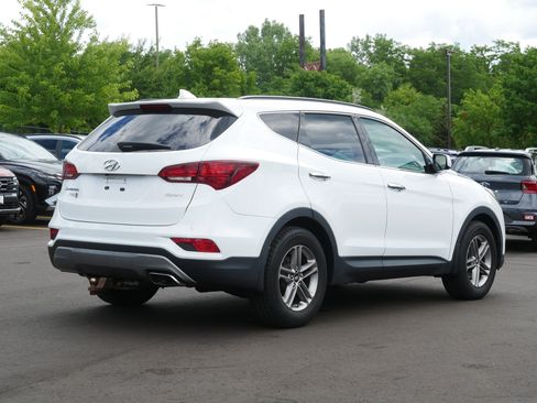 Used 2017 Hyundai Santa Fe Sport FWD image 6