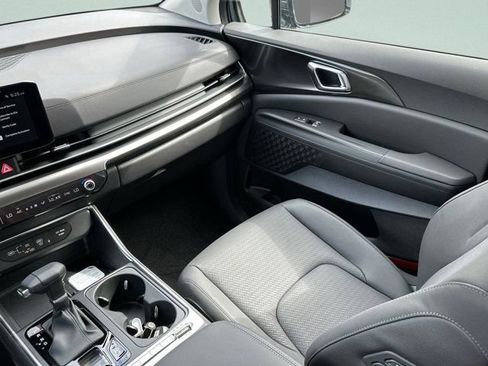 New 2026 Kia Carnival SX Prestige FWD image 14