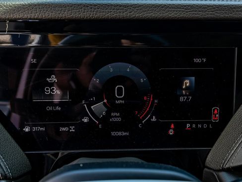 Used 2026 GMC Yukon Denali w/ Sun & Power Step Package AWD/4WD image 13