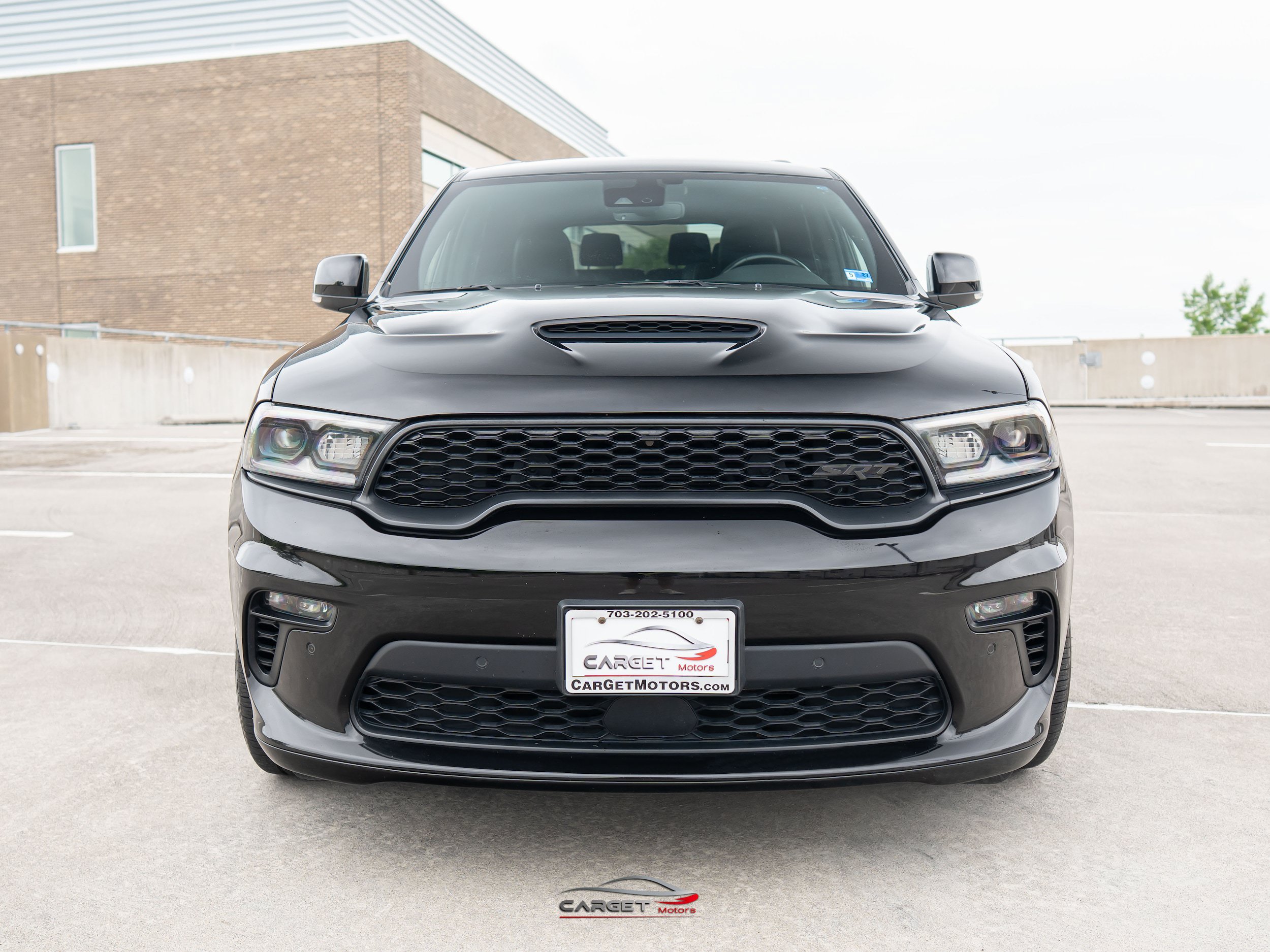 Used 2021 Dodge Durango SRT w/ Technology Group AWD/4WD image 2