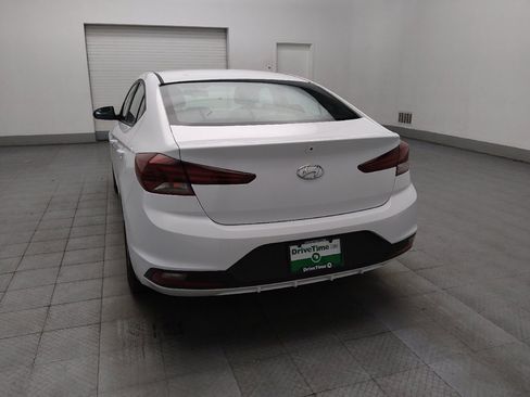 Used 2019 Hyundai Elantra SE w/ Cargo Package FWD image 5