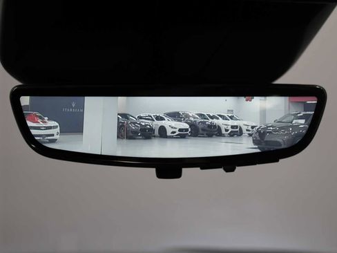 Certified 2024 Cadillac Escalade Sport w/ LPO, ONYX Package image 34