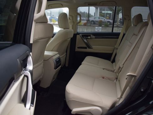 Used 2022 Lexus GX 460 Premium image 20