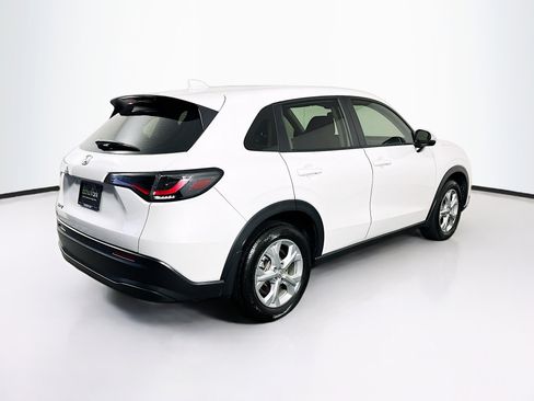 Used 2023 Honda HR-V LX image 9