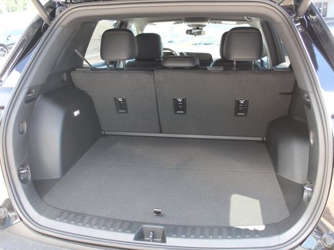 New 2026 Chevrolet Equinox ACTIV w/ Convenience Package III FWD image 17