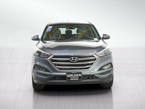 Used 2016 Hyundai Tucson SE w/ Option Group 02 AWD/4WD image 8
