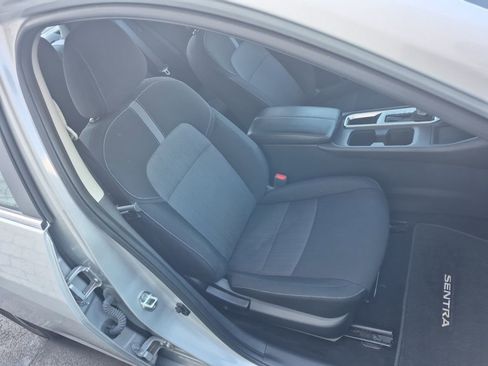 Used 2023 Nissan Sentra SV FWD image 17