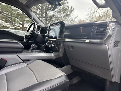 Certified 2022 Ford F150 Lariat w/ Max Trailer Tow Package image 31