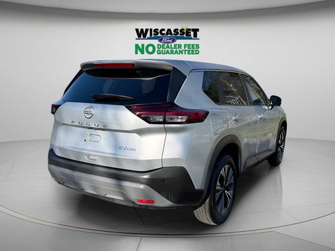 Used 2023 Nissan Rogue SV AWD/4WD image 25