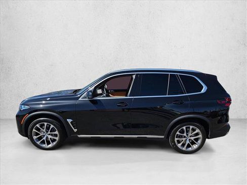 Used 2026 BMW X5 sDrive40i w/ Premium Package RWD image 9