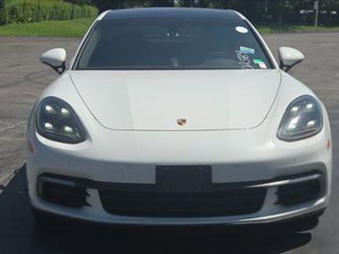 Used 2017 Porsche Panamera 4 AWD/4WD image 11