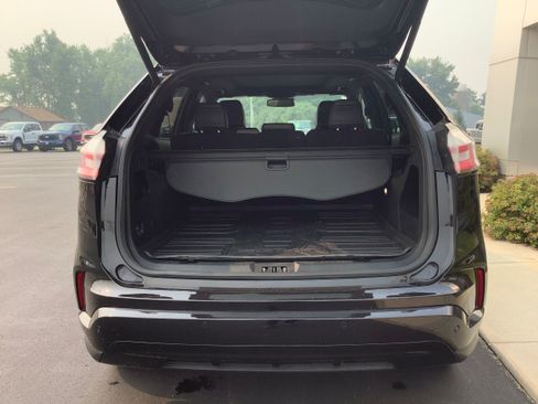 Certified 2024 Ford Edge ST-Line w/ Cargo Accessory Package AWD/4WD image 6