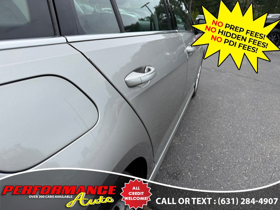 Used 2016 Volkswagen Golf SE w/ Lighting Package FWD image 19
