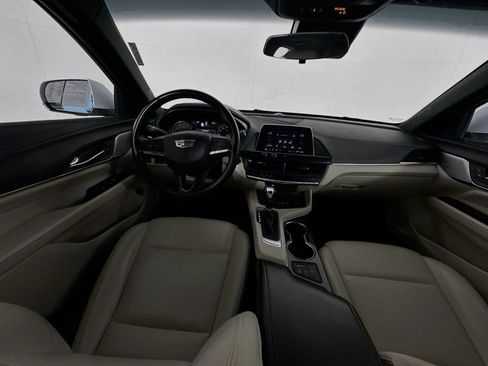 Used 2022 Cadillac CT4 Luxury w/ Sun And Sound Package RWD image 22